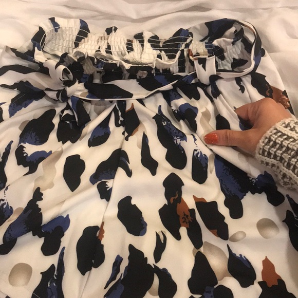 Leopard Shorts - Picture 5 of 6